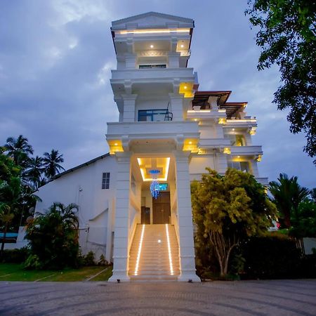 Euro Star Hotel كاتوناياكى المظهر الخارجي الصورة