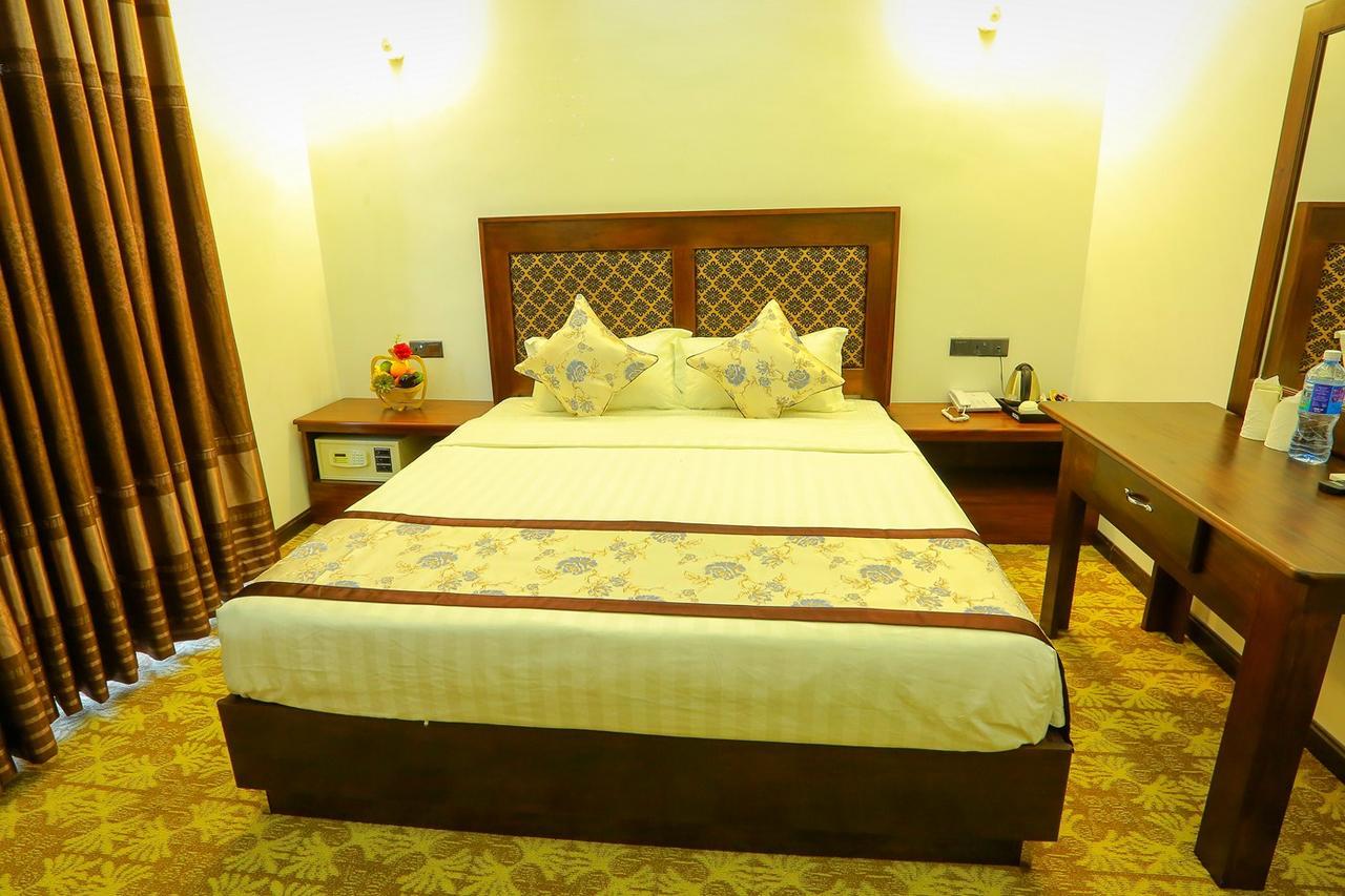 Euro Star Hotel كاتوناياكى المظهر الخارجي الصورة