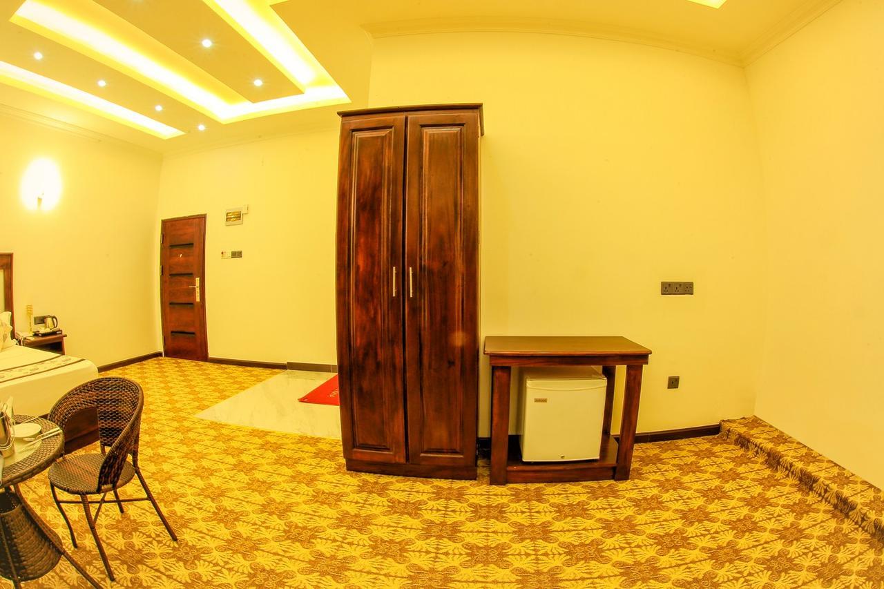 Euro Star Hotel كاتوناياكى المظهر الخارجي الصورة