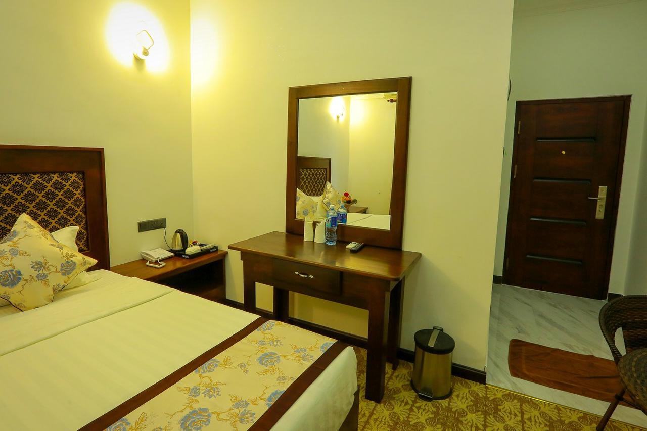 Euro Star Hotel كاتوناياكى المظهر الخارجي الصورة