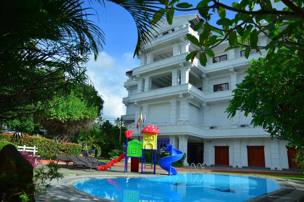 Euro Star Hotel كاتوناياكى المظهر الخارجي الصورة